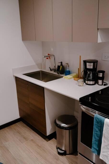 Apartamento Exclusivo Ciudad De Guatemala Zona 10 ภายนอก รูปภาพ